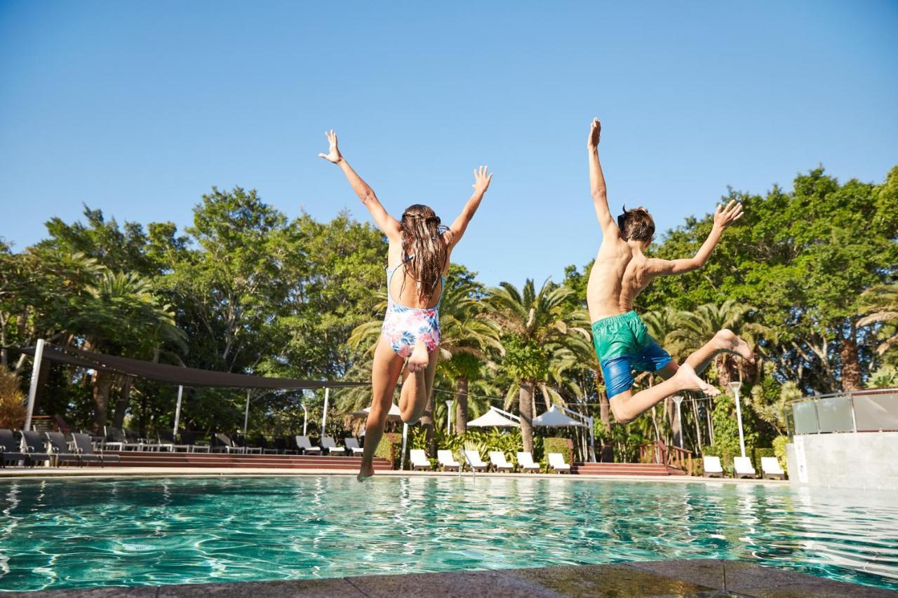 فندق آر إيه سي في رويال باينز ريزورت غولد كوست Benowa المظهر الخارجي الصورة Swimming pool